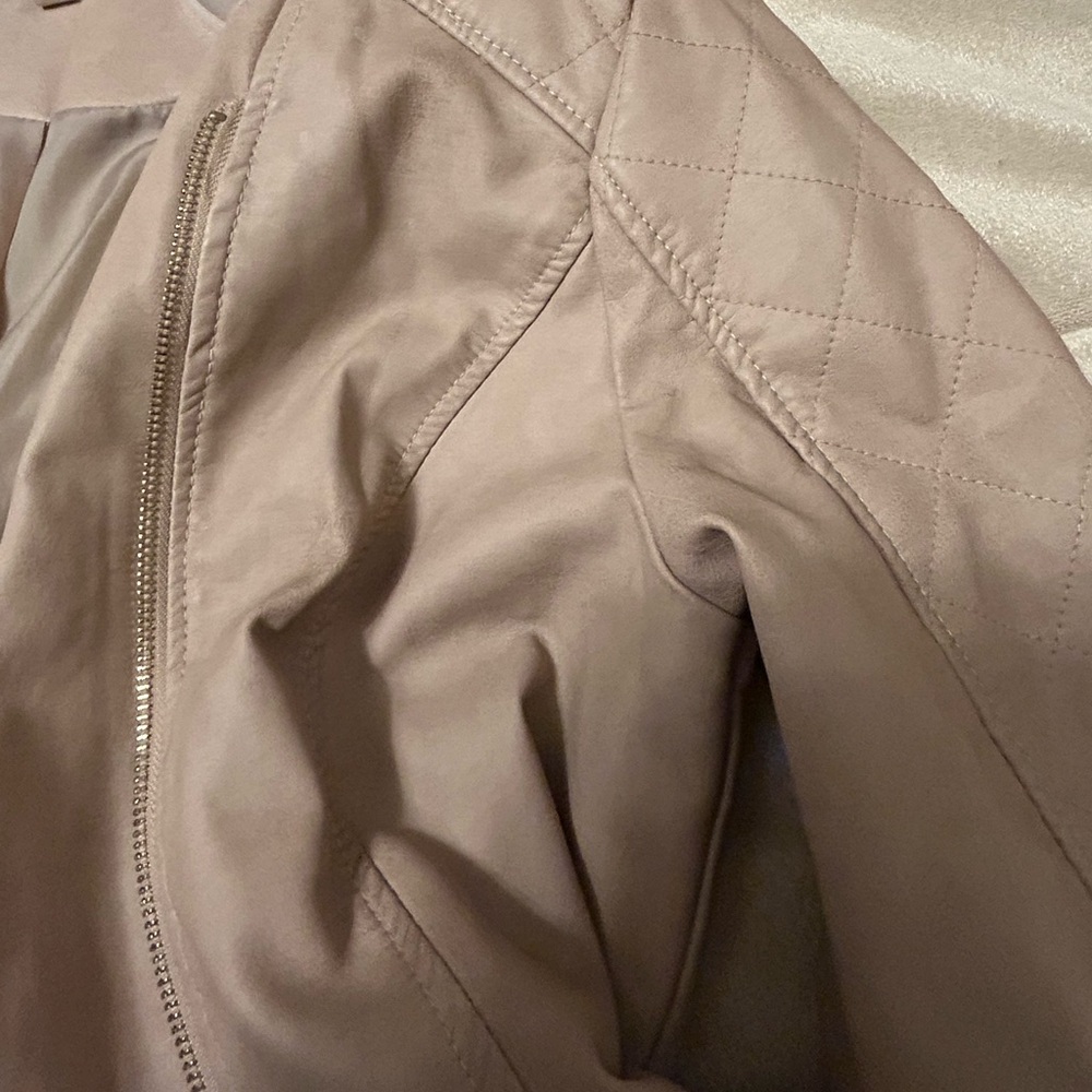 Urbanology Beige Faux Leather Moto Jacket - Picture 11 of 15